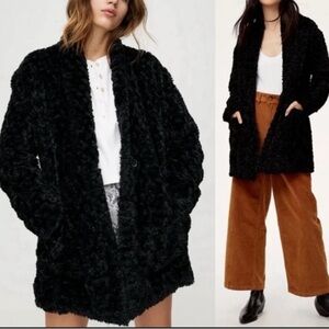 WILFRED FREE Greta Plush Faux fur Black Jacket sz‎ XXS